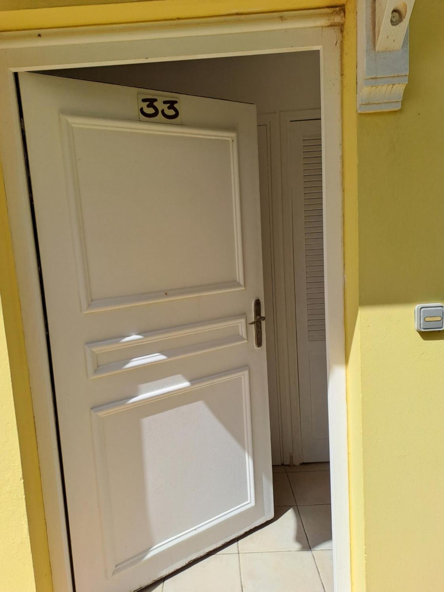 Rdc Appartement En Bord De Mer Au Son Des Vagues Льо Мул Екстериор снимка
